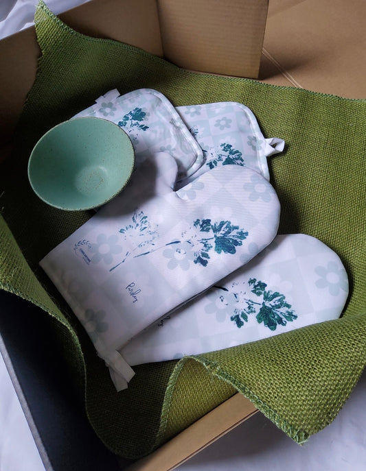 Gift Box - Parsley Oven Mitt Set