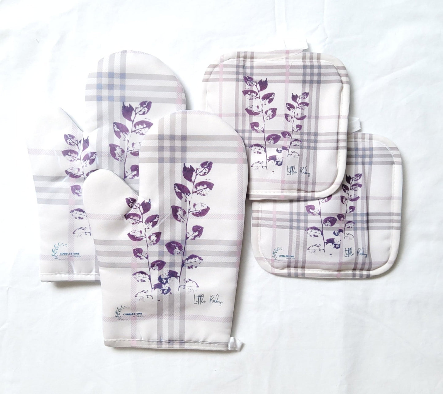 Beige/ Pink Little Ruby Gingham & Flower Pattern Oven Mitt & Pot Holder Set - Cobblestone Australia