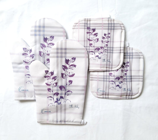 Beige/ Pink Little Ruby Gingham & Flower Pattern Oven Mitt & Pot Holder Set - Cobblestone Australia