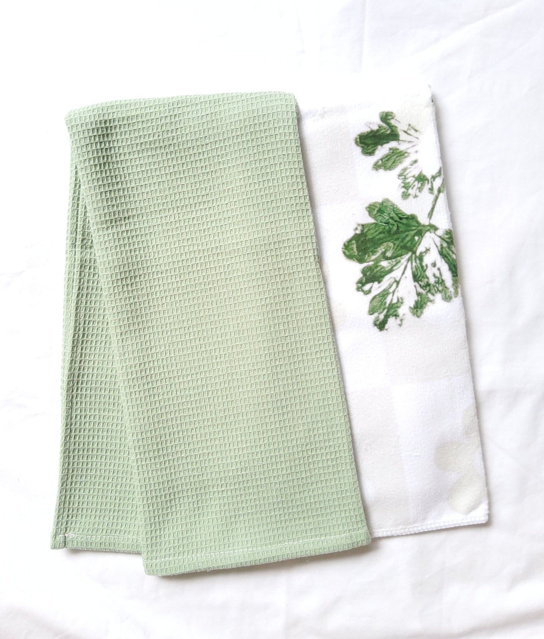 Fresh Apple Green Flower & Parsely Leaf Pattern Microfibre & Soft Green Waffle Tea Towel Set 40x60cm - Cobblestone Australia