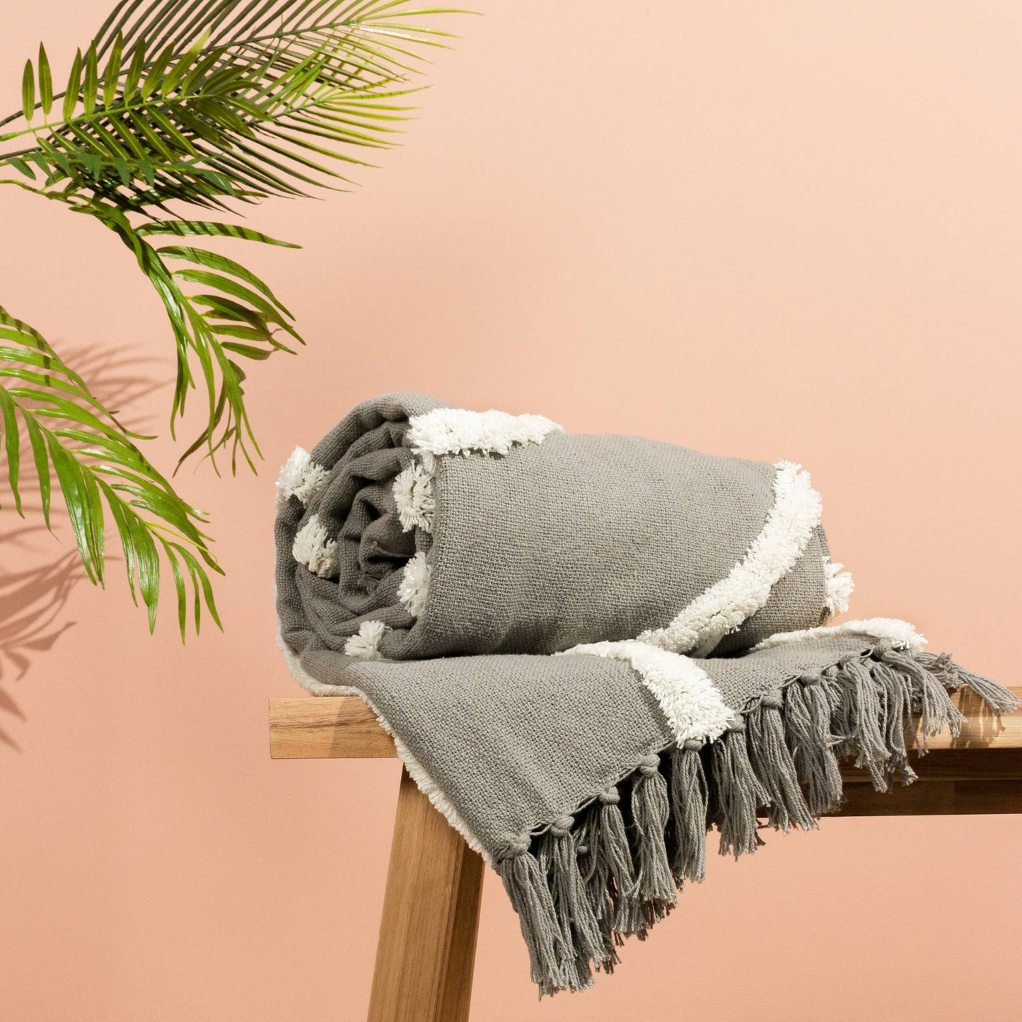 Grey/Green Tuft Tasselled Throw: 130 x 150cm - Cobblestone Australia